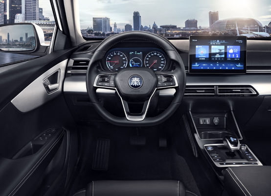 4 Kapı 5 Koltuk BYD EV Cars Byd Qin Ev 400-450KM Rahat Sürüş