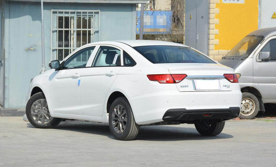 Kompakt Dihao Geely Elektrikli Araba 421KM 4 Kapı 5 Koltuk Hızlı Şarj