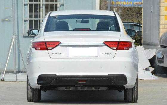 Kompakt Dihao Geely Elektrikli Araba 421KM 4 Kapı 5 Koltuk Hızlı Şarj