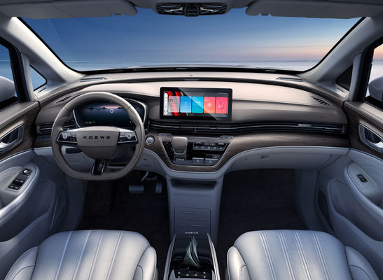 550KM MPV Elektrikli Araba 5 Kapı 7 Koltuk Roewe IMAX8 EV Orta Büyük Boy