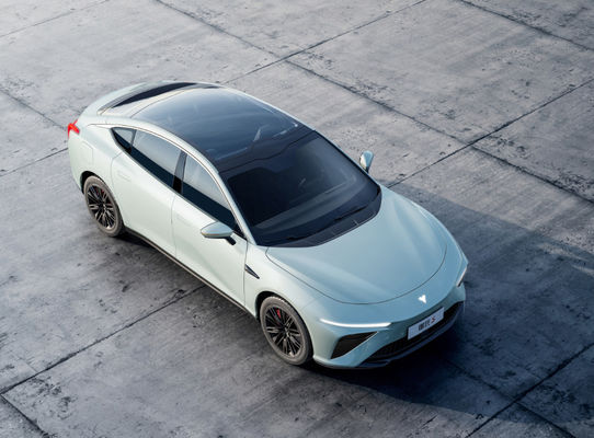 650-715KM Nezha Automobile Nezha S Orta Büyük Elektrikli Araç