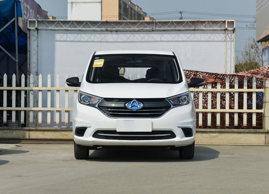 Pürüzsüz Sürüş MPV Elektrikli Araba 402KM Changan Auchan A600ev 5 Koltuk