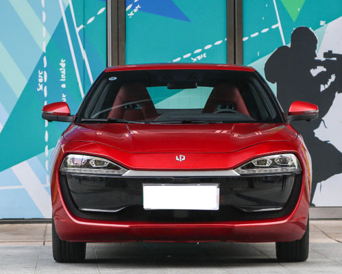 305-451KM Sıçrama Motorları Elektrikli Araba Sıçrama Motoru S01 3 Kapı 4 koltuk 1H Hızlı Şarj