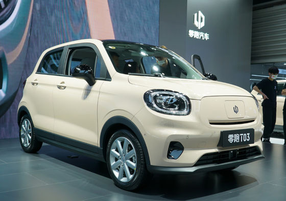 5 Kapı 4 Koltuk Sıçrama Motoru T03 Mini Araba 403KM 0.6H Hızlı Şarj