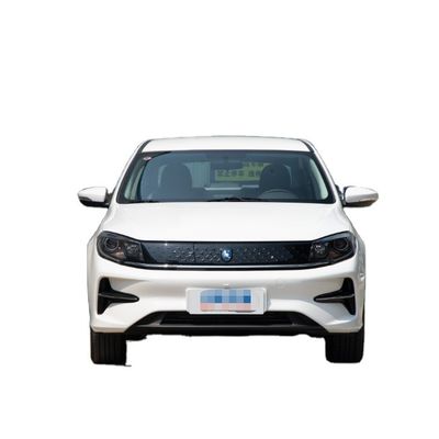 Saf Elektrikli S60EV Dongfeng Ev Arabaları 415KM, 4 Kapılı 5 Koltuklu