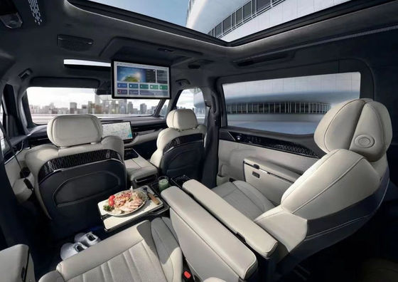5 Kapı 6 Koltuk Zeekr 009 Elektrikli Minivan Uzun Menzilli 702-822KM