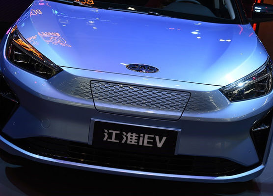 IC5 JAC Elektrikli Araba Kompakt Güçlü Elektrik Motoru Çevre Dostu