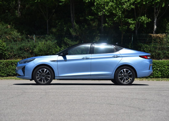 IC5 JAC Elektrikli Araba Kompakt Güçlü Elektrik Motoru Çevre Dostu