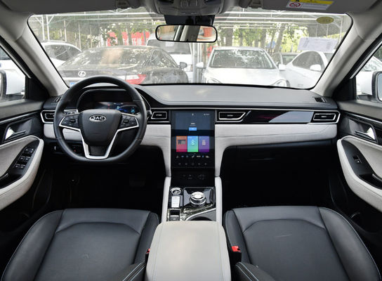IC5 JAC Elektrikli Araba Kompakt Güçlü Elektrik Motoru Çevre Dostu
