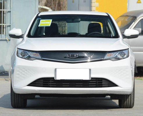 Dihao Ev Geely Sedan Elektrikli Araba 421KM 4 Kapı 5 Koltuk 0,5 Saat Hızlı Şarj