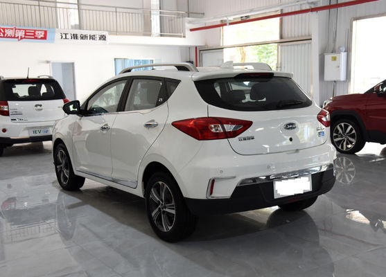 IEV7S JAC Motorları Elektrikli Araçlar JAC Ev Araba 402KM 5 Kapı 5 Koltuk