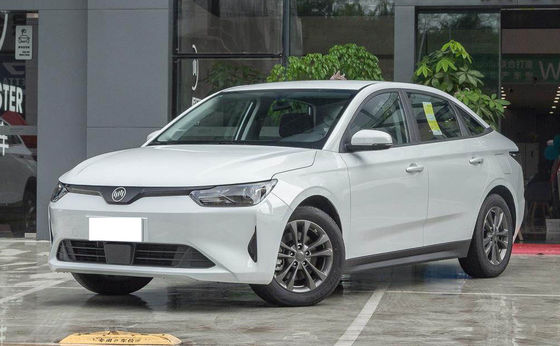 VM E.5 0.55H Hızlı Şarj Ev 410KM - 500KM Saf Elektrikli 4 Kapı 5 Koltuk