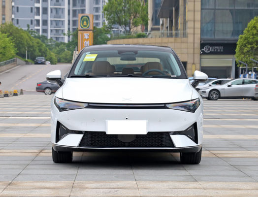 XiaoPeng P5 2022 450-550KM Kompakt Elektrikli Arabalar 4 Kapı 5 Koltuk