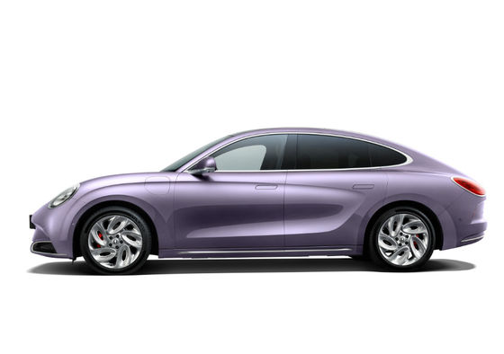 4 Kapı 5 Koltuk ORA Lightning Cat 555-705KM Otomatik Saf Elektrikli Araç