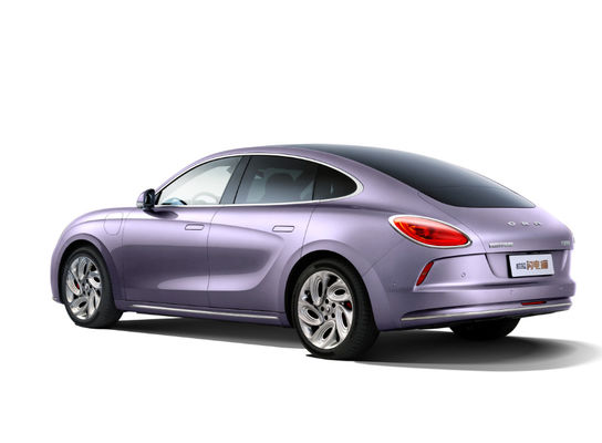 4 Kapı 5 Koltuk ORA Lightning Cat 555-705KM Otomatik Saf Elektrikli Araç