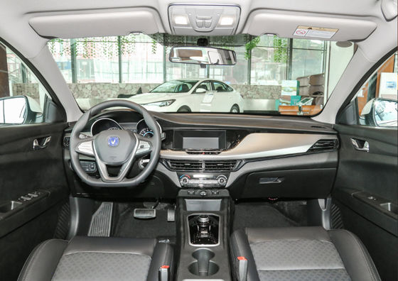 Changan Eado EV460 Sedan Elektrikli Araba 2022 Resmi Standart 365-405KM